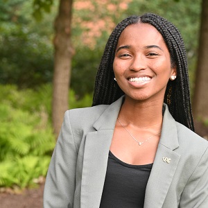 Miliani Smith headshot